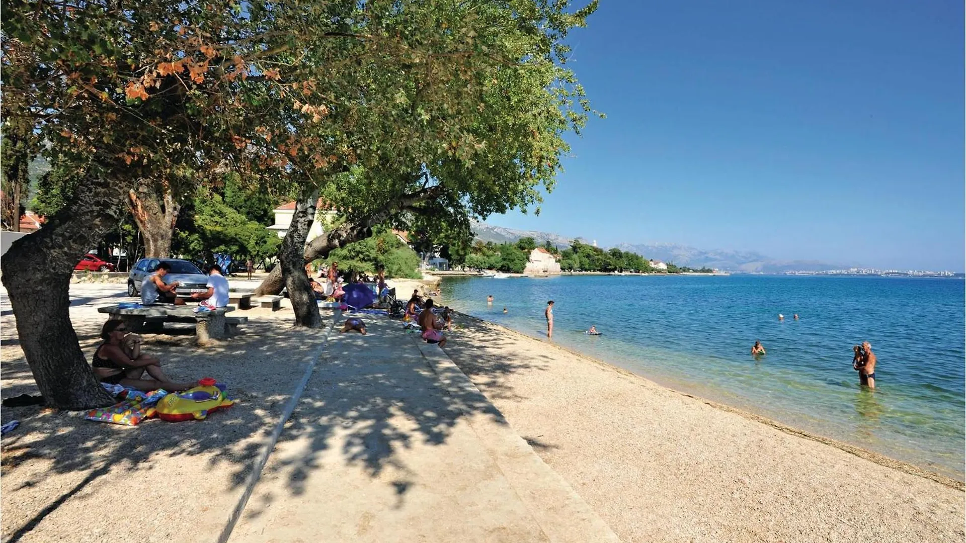 Kaštela Beautiful Apartment In Kastel Luksic With Wifi קרואטיה